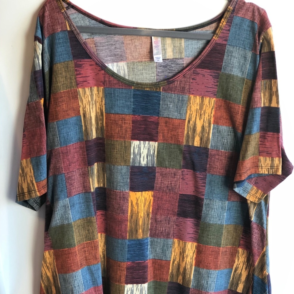 Lularoe Perfect T
